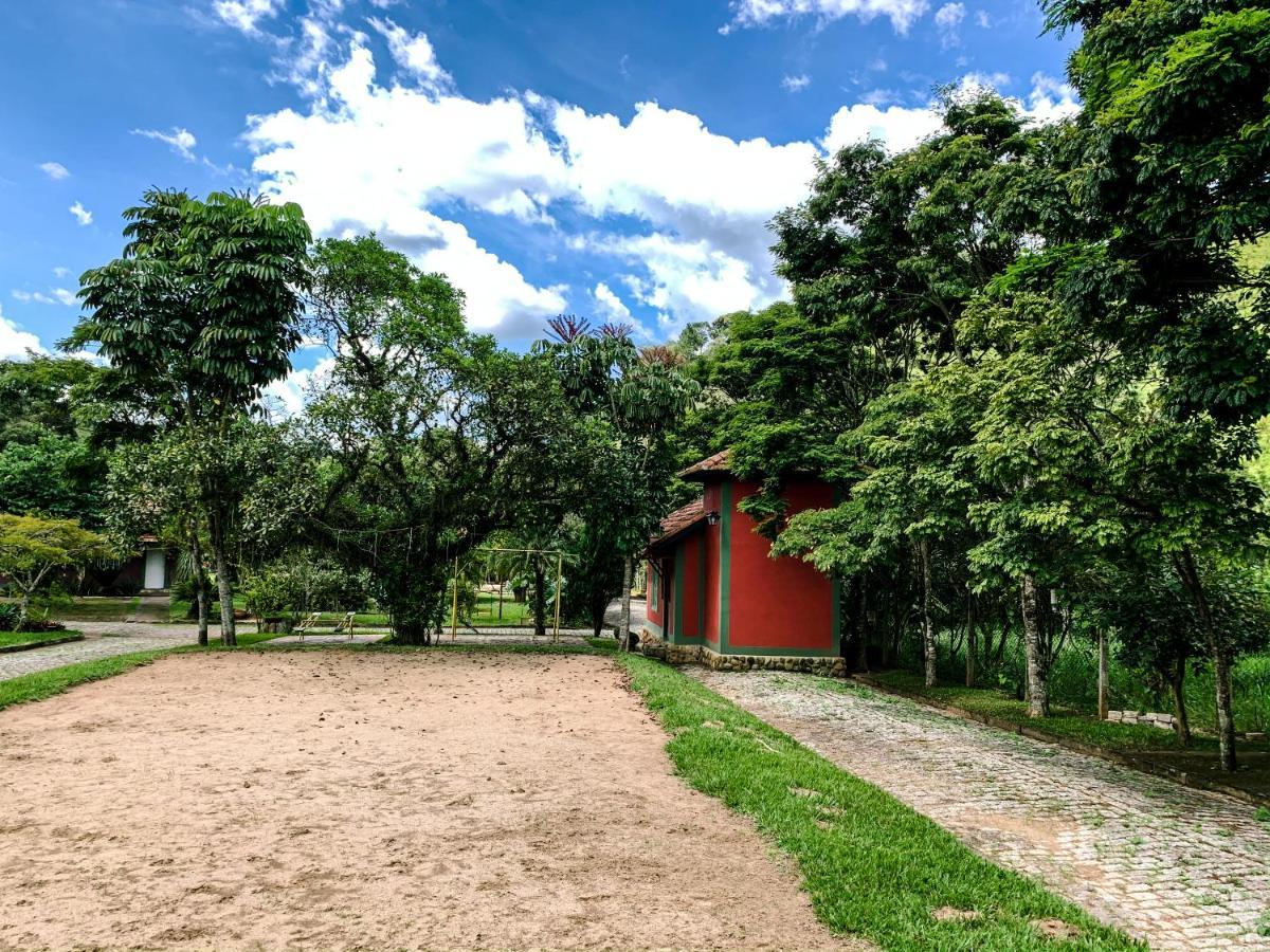 Pousada Das Pedras Passa Quatro Exterior photo